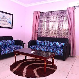 Diplomatic Suite